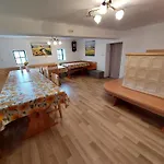 Sunflower House With Jacuzzy And Sauna *