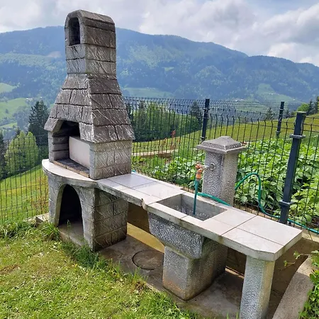 Sunflower House With Jacuzzy And Sauna Nyaraló Vitanje