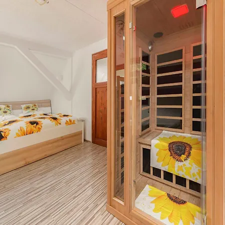 Sunflower House With Jacuzzy And Sauna * Vitanje