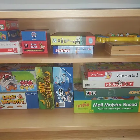 Sunflower House With Jacuzzy And Sauna Počitniška hiša *