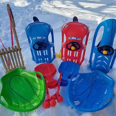 Sunflower House With Jacuzzy And Sauna Nyaraló