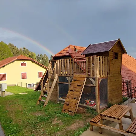 Sunflower House With Jacuzzy And Sauna